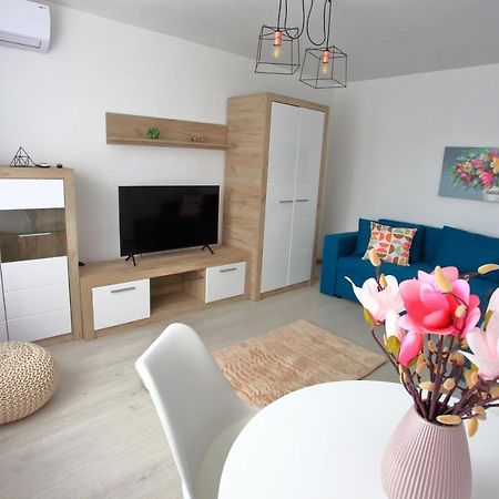 Apartament Delora View Bumbesti-Jiu Zewnętrze zdjęcie